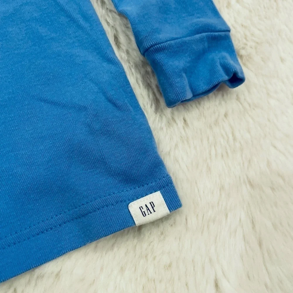 GAP baby blue